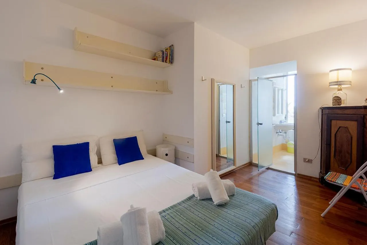 Casa Nelly Apartment Ospedaletti Italy