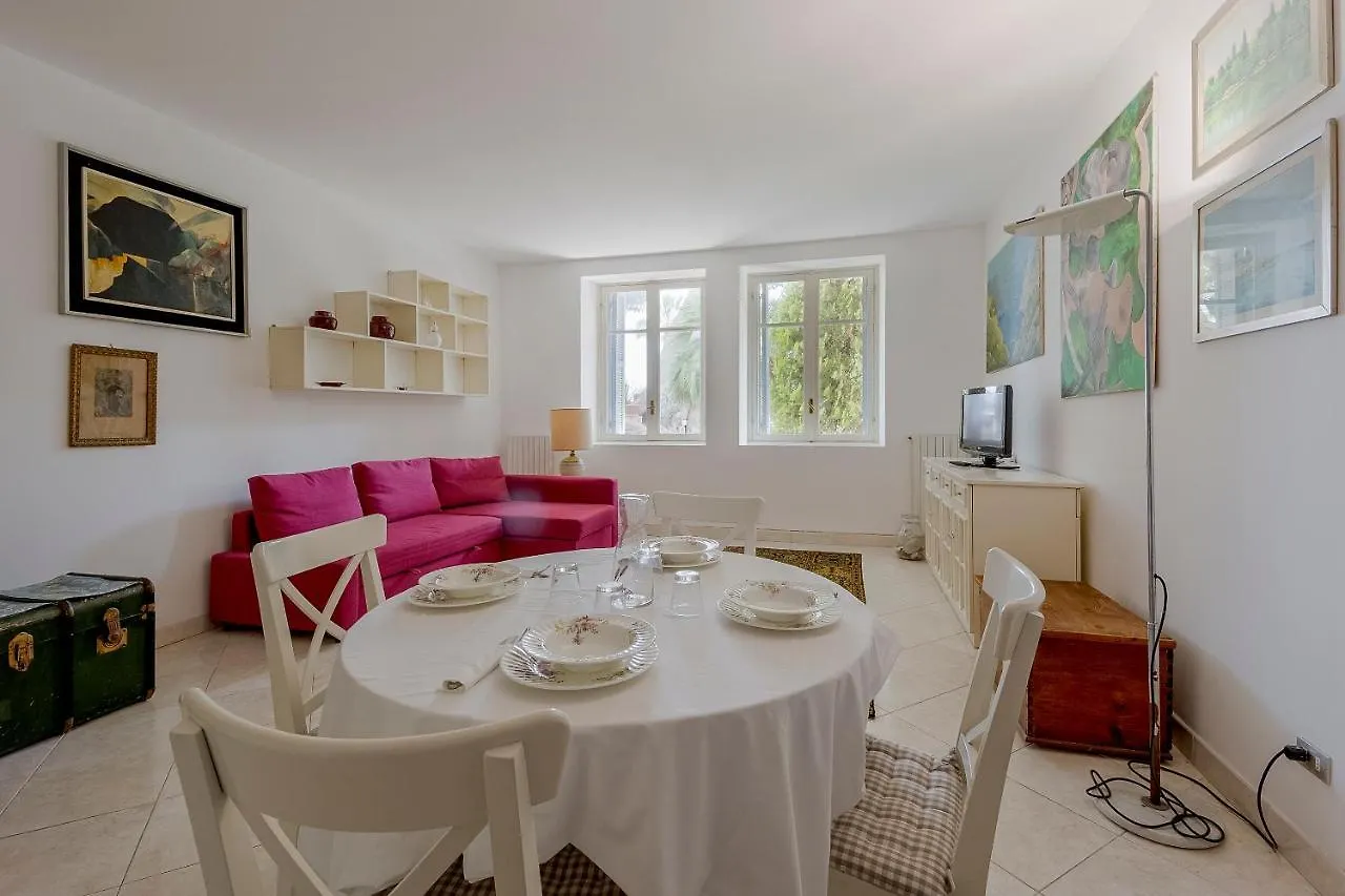 Casa Nelly Apartment Ospedaletti